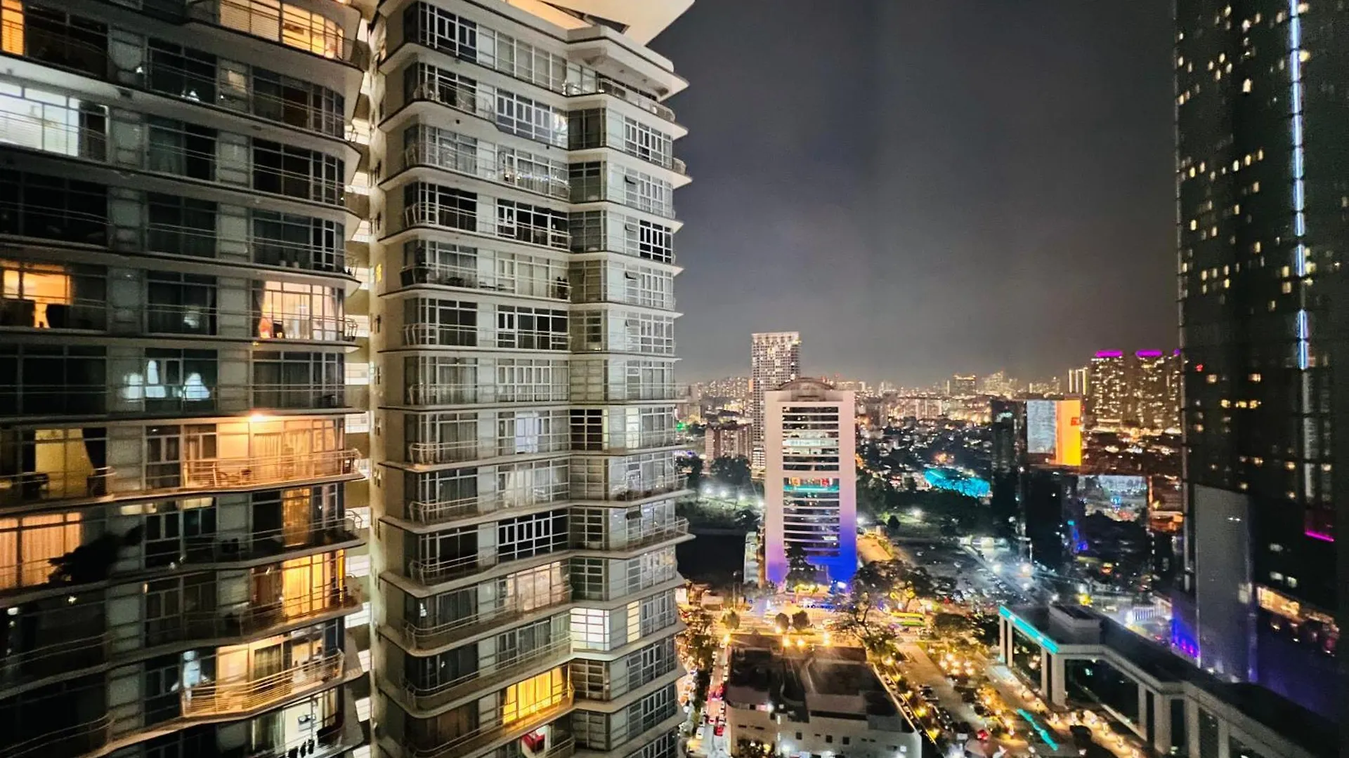 Sky Suites At Klcc By Mitstay 吉隆坡 公寓