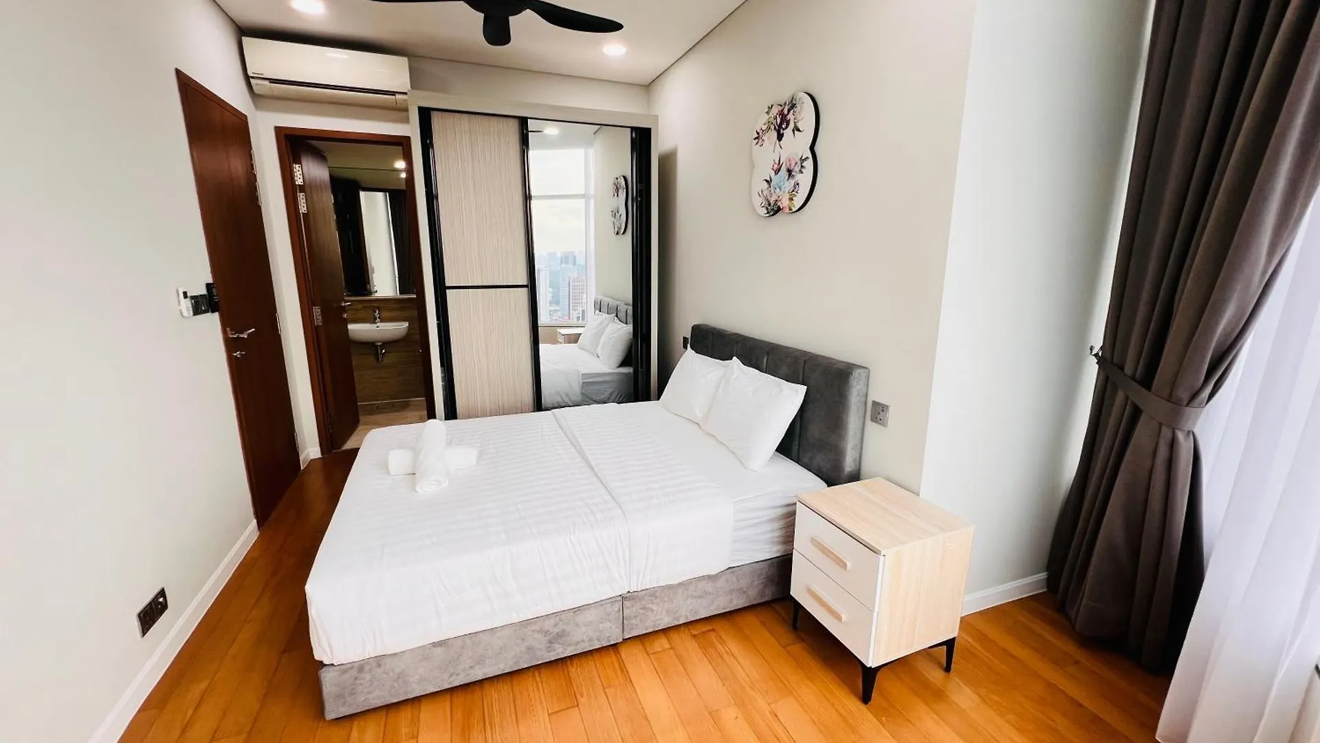 Sky Suites At Klcc By Mitstay 吉隆坡 马来西亚