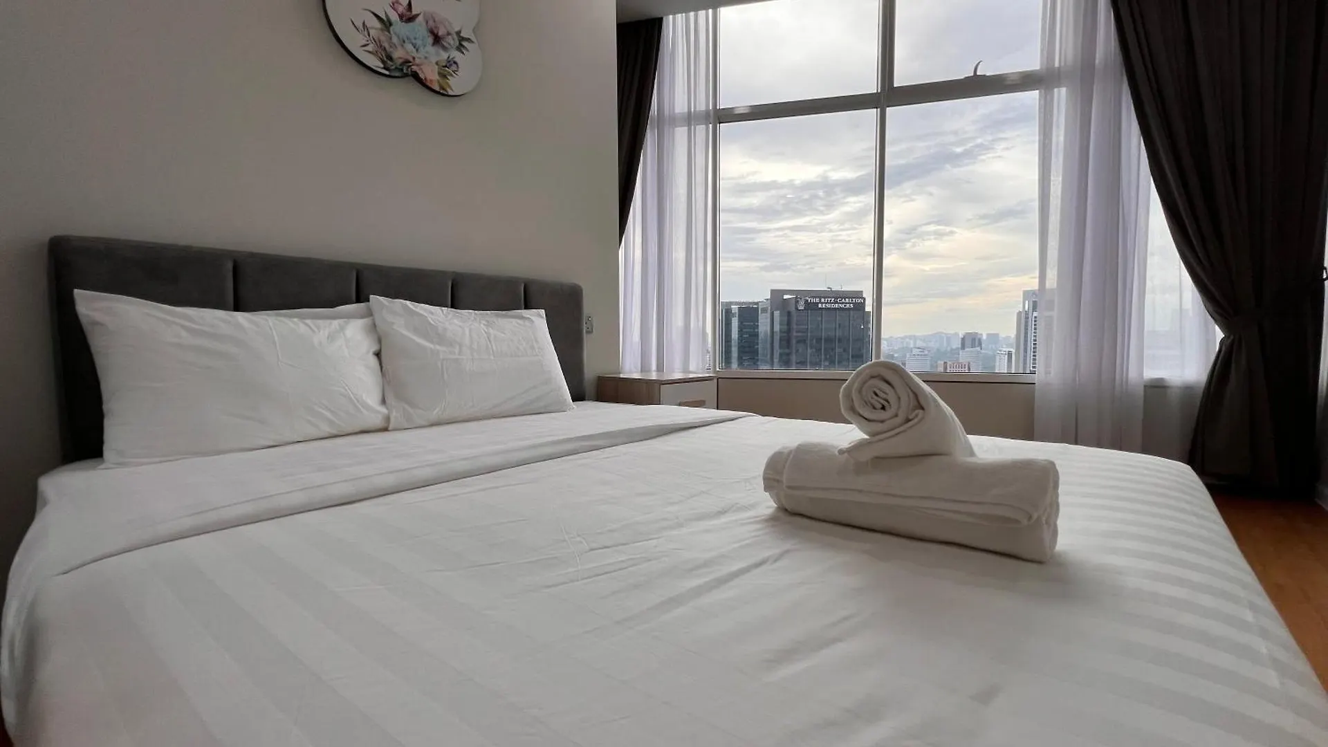 Sky Suites At Klcc By Mitstay 吉隆坡 公寓